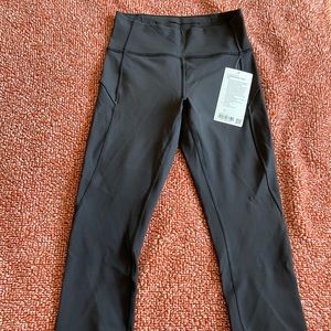 Lululemon In Movement Tight 25” Everlux